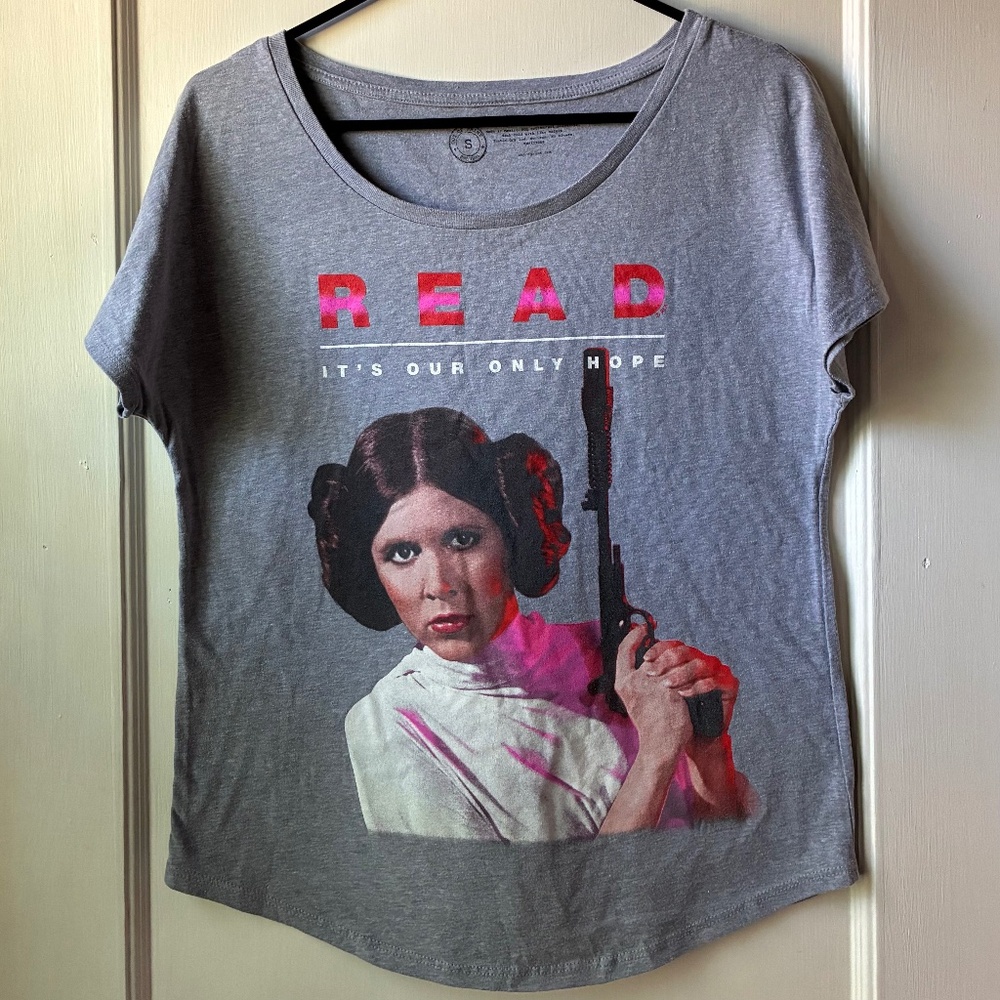 Princess Leia - Read: It's Our Only Hope T-shirt